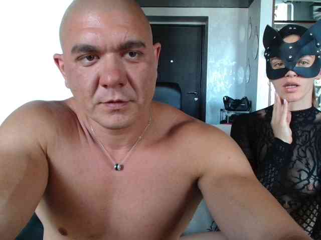 MonicaAndArthur webcam