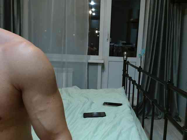 MonicaAndArthur webcam