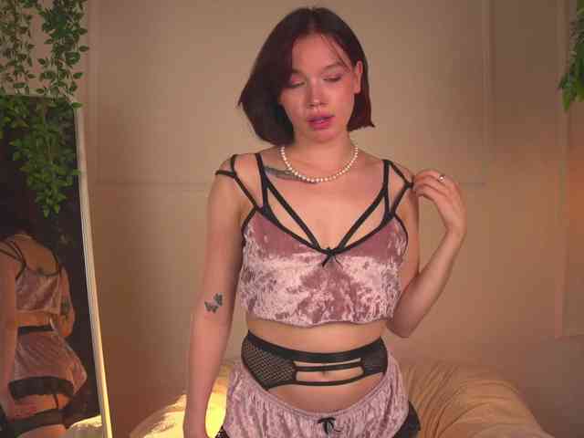 webcam show Shyover