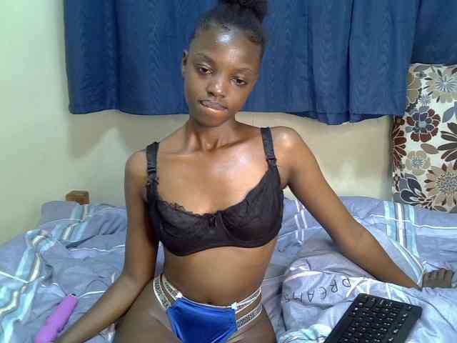 Prettiesexxie webcam