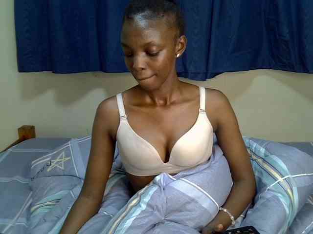 Prettiesexxie webcam