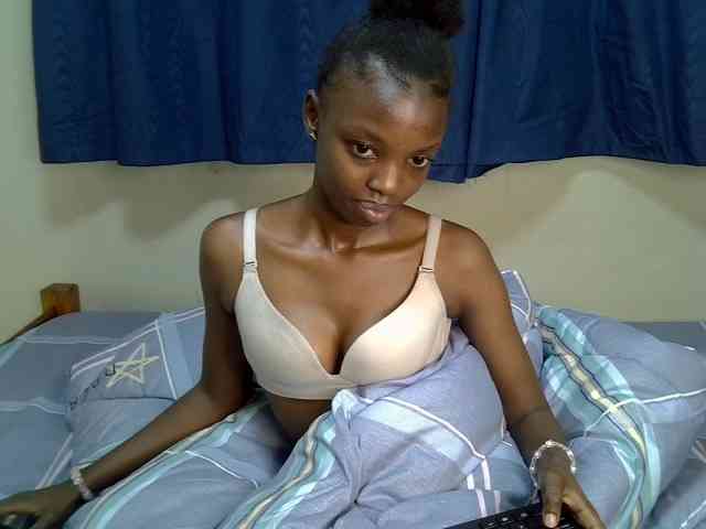 Prettiesexxie webcam