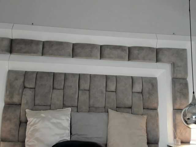 JuliettaBleer's BongaCams show and profile