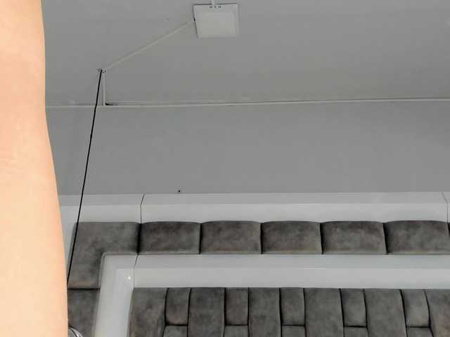 JuliettaBleer's BongaCams show and profile