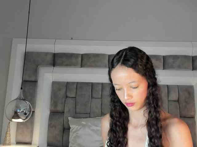 JuliettaBleer webcam