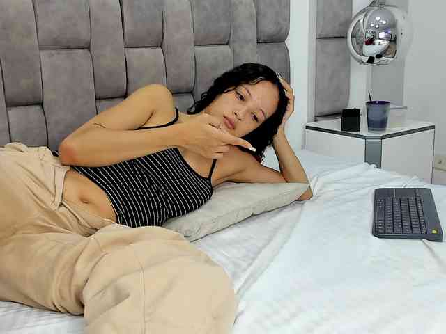JuliettaBleer webcam