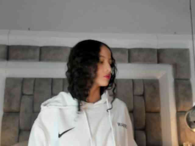 JuliettaBleer webcam