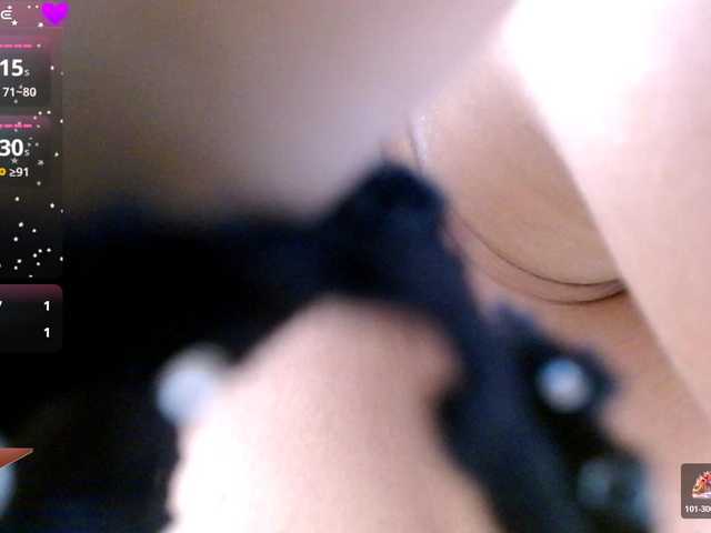 sara18a webcam bongacams model stream image