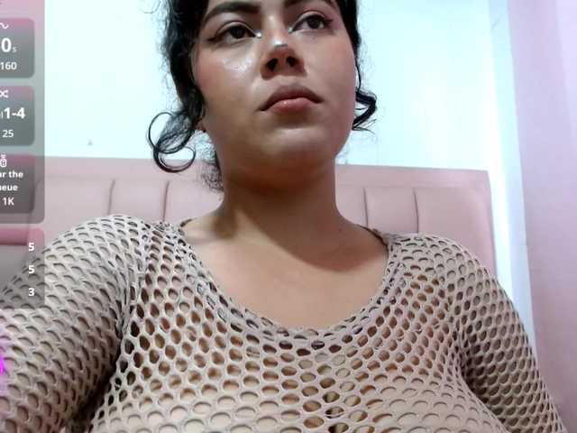 sara18a webcam bongacams model stream image