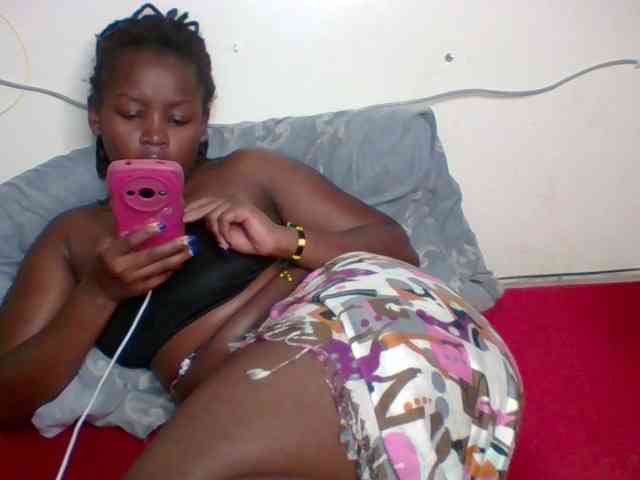 Kittygleam webcam