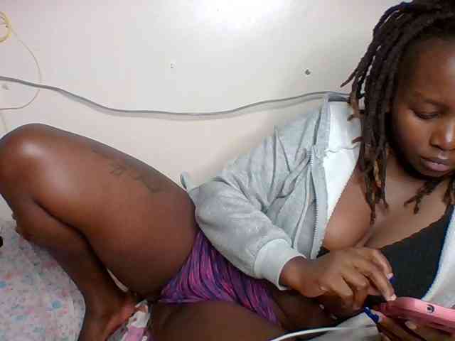 Kittygleam webcam