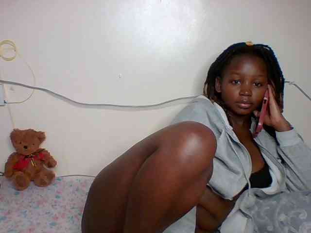 Kittygleam webcam