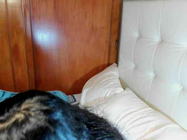 AlanieW webcam