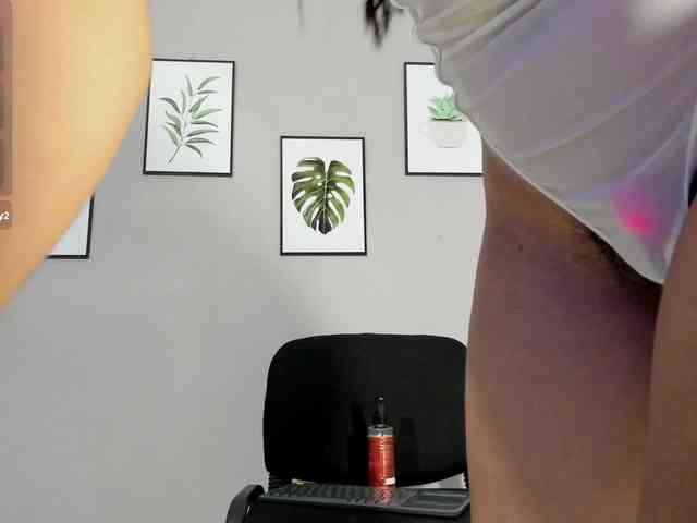 AlanieW webcam