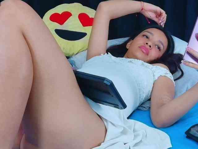 indianbeautiful webcam