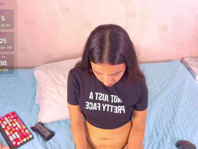 indianbeautiful Live Webcam on BongaCams