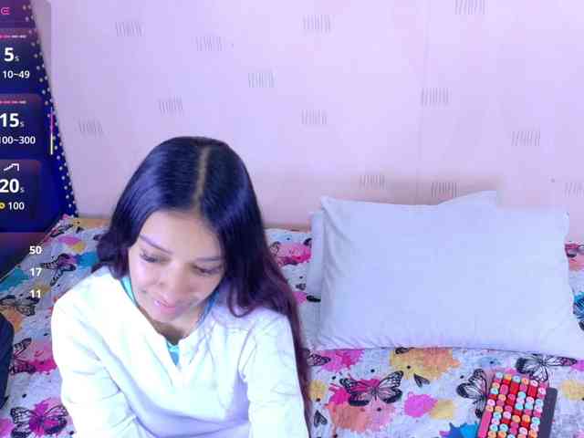 indianbeautiful Live Webcam on BongaCams