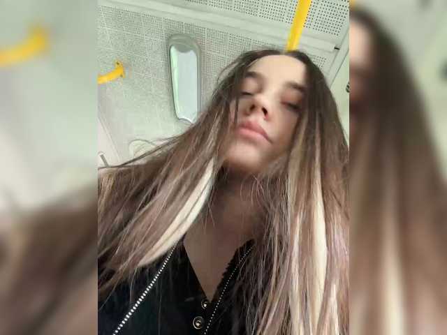 FunnyBanny0312's BongaCams show and profile