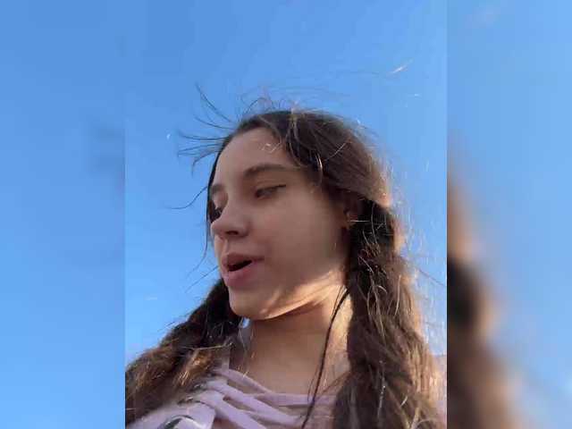 FunnyBanny0312's BongaCams show and profile