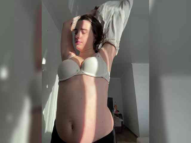 FunnyBanny0312 webcam