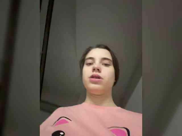 FunnyBanny0312 webcam