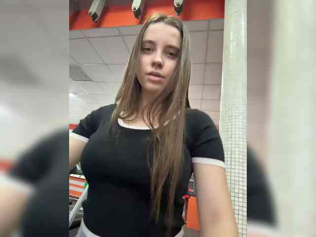 FunnyBanny0312 webcam