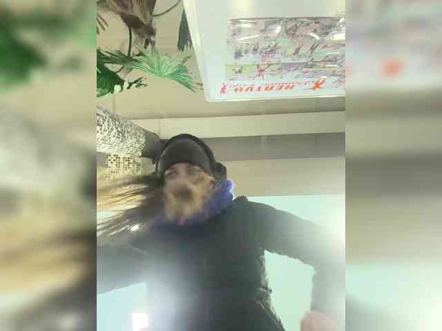 FunnyBanny0312 webcam