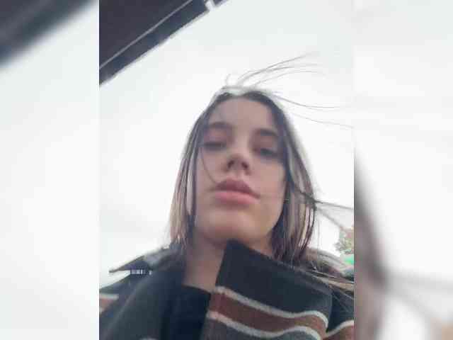 FunnyBanny0312 webcam