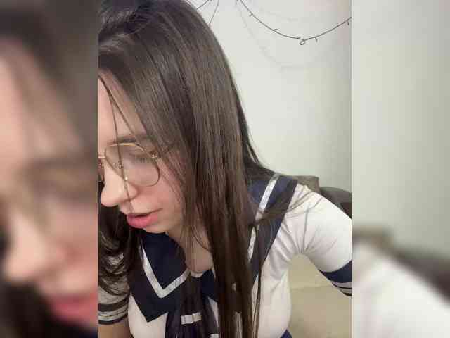 FunnyBanny0312 webcam