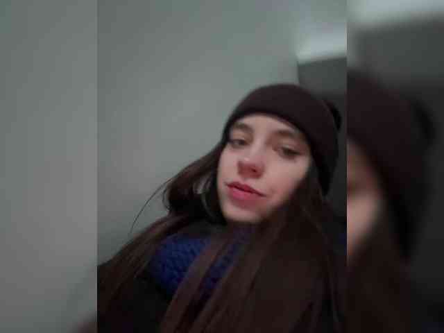 FunnyBanny0312 webcam