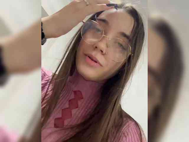 FunnyBanny0312 webcam