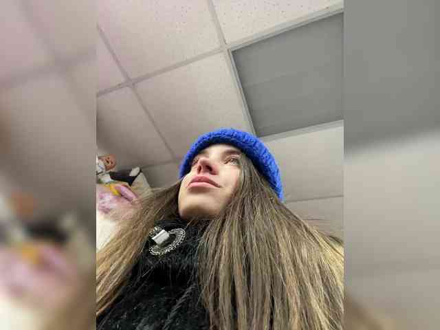 FunnyBanny0312 webcam