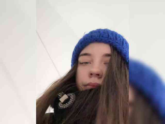 FunnyBanny0312 webcam