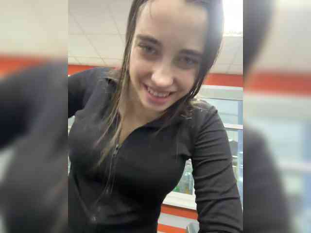 FunnyBanny0312 webcam