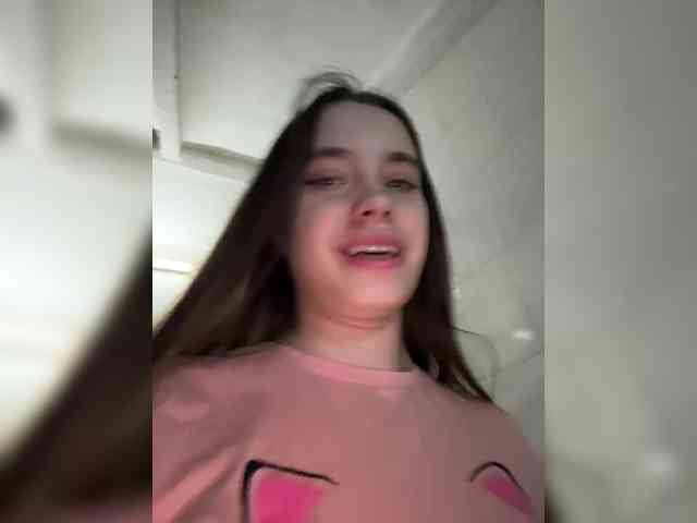 FunnyBanny0312 webcam