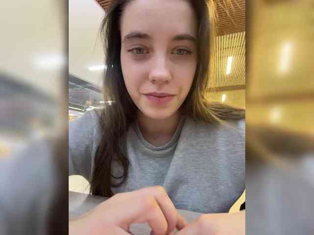 FunnyBanny0312 webcam