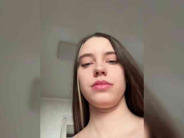 FunnyBanny0312 webcam