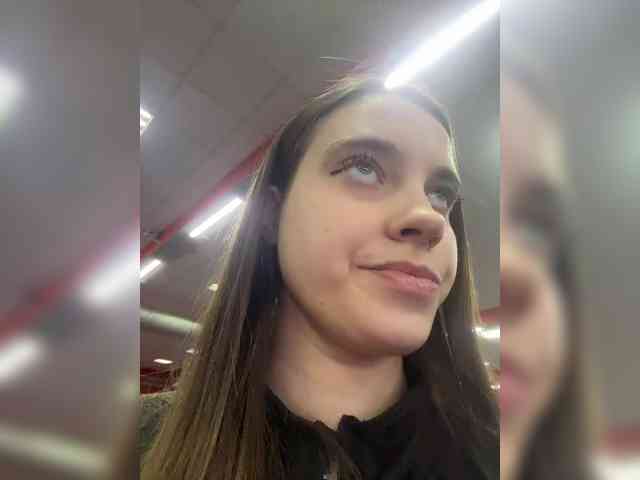 FunnyBanny0312 webcam