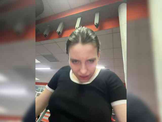 FunnyBanny0312 webcam