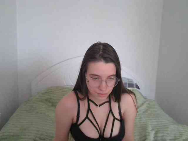 FunnyBanny0312 webcam