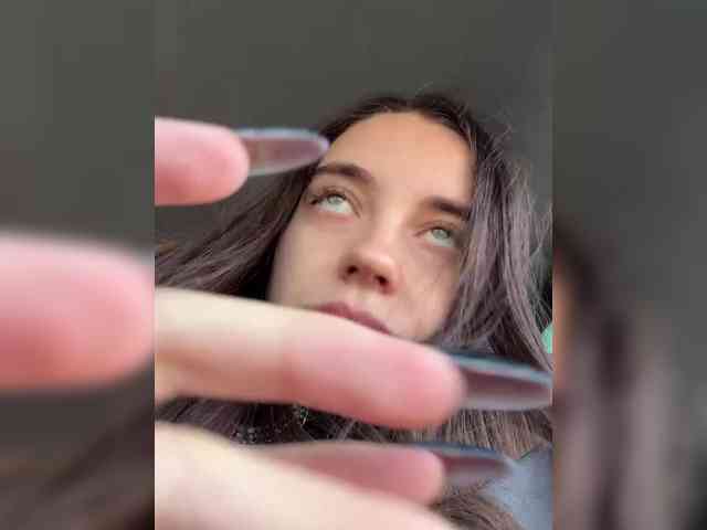 FunnyBanny0312 webcam