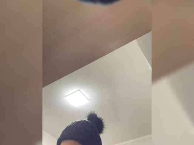 FunnyBanny0312 webcam