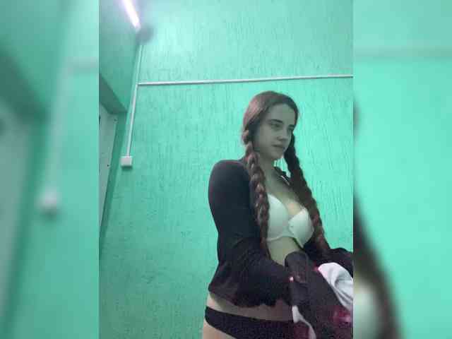 FunnyBanny0312 webcam