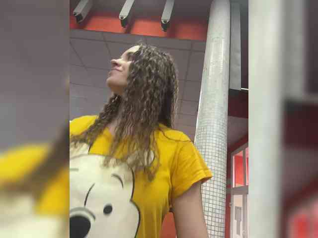 FunnyBanny0312 webcam