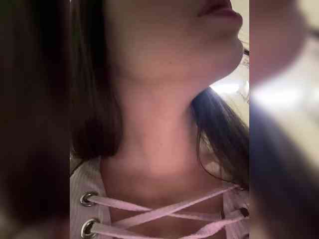 FunnyBanny0312 webcam