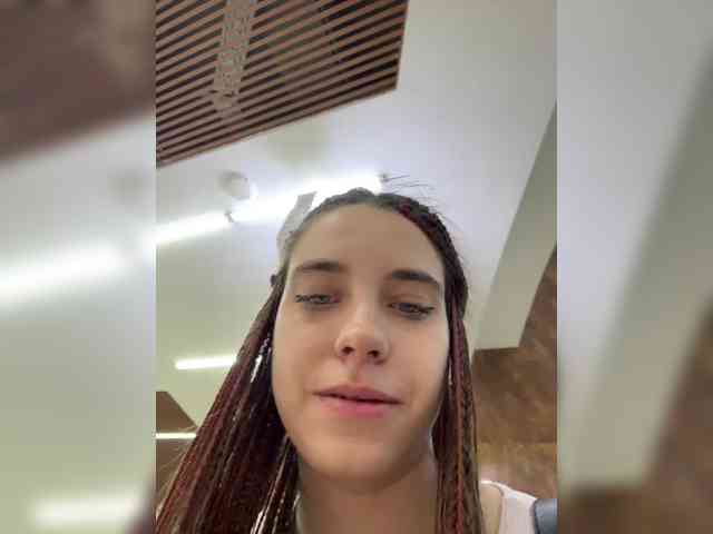 FunnyBanny0312 webcam