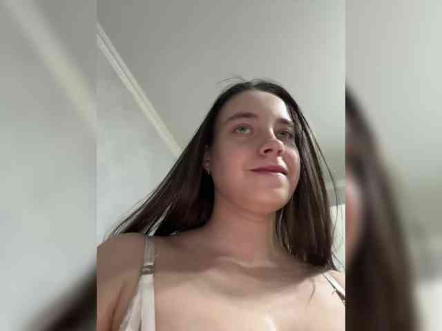 FunnyBanny0312 webcam