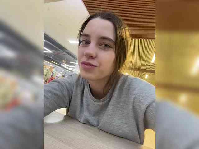 FunnyBanny0312 webcam