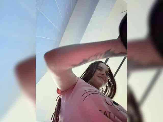 FunnyBanny0312 webcam