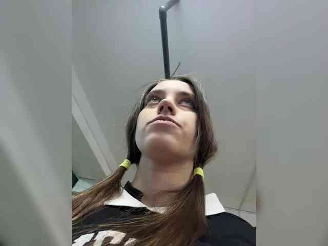 FunnyBanny0312 webcam